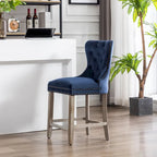 Banqueta de balcão Wingback com capitonê e tachas de 24" com pernas cinza-antigo