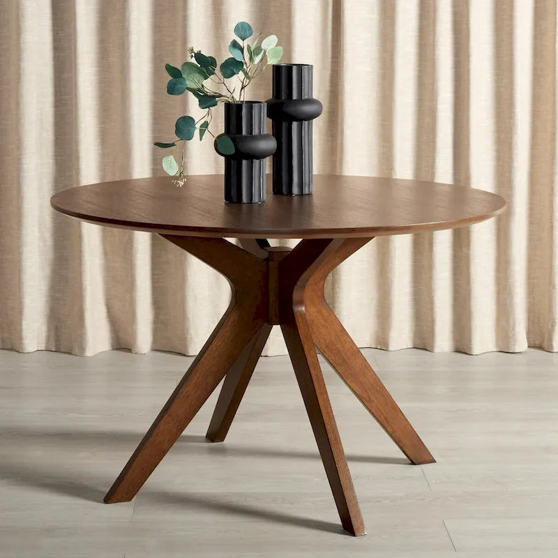 SAFAVIEH Couture Meiko 46-inch Round Dining Table - 46 In W x 46 In D x 30 In H - 46Wx46Dx30H